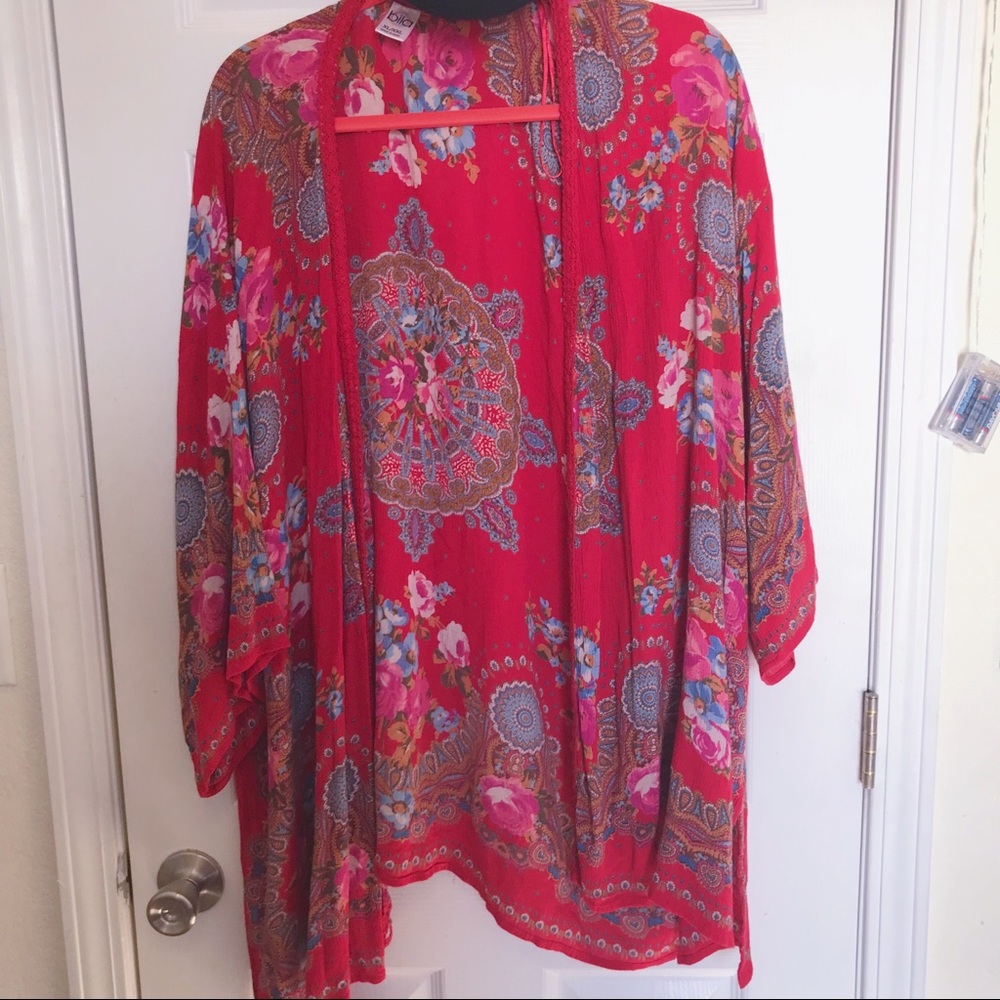 BILA Floral Kimono